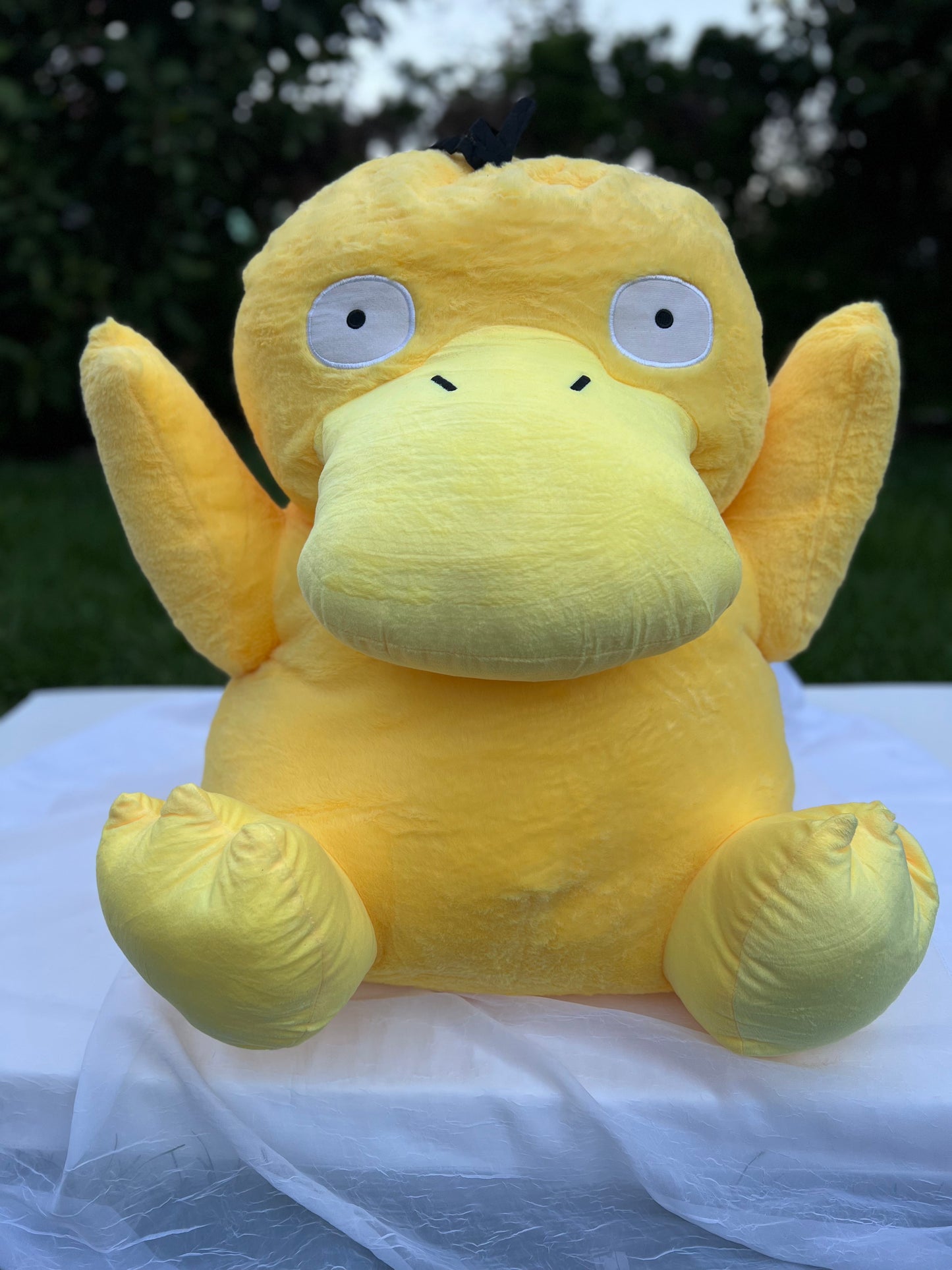 Plushie - Large Psyduck